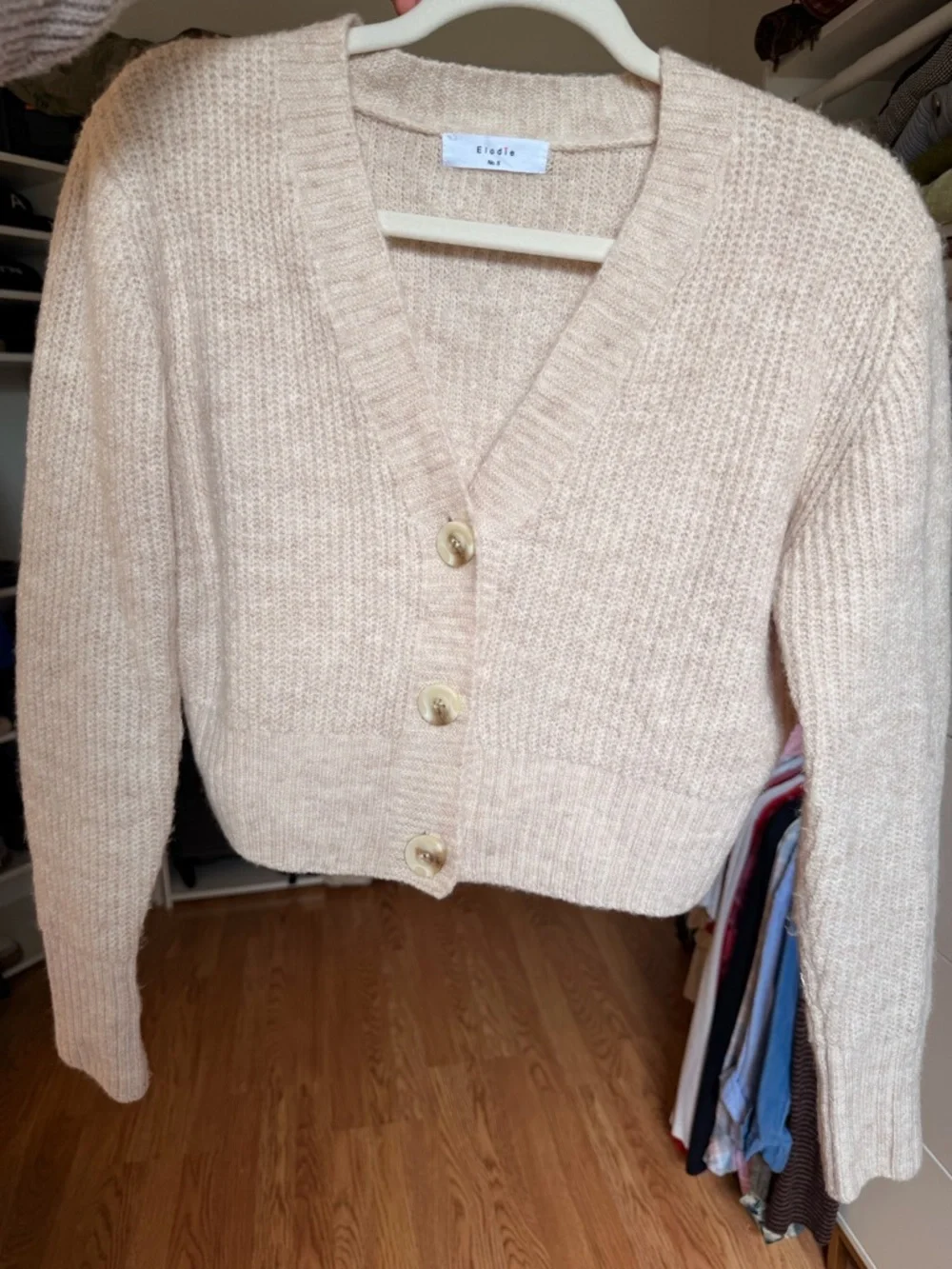Elodie Cropped Button-Front Cardigan - Picture 4 of 5